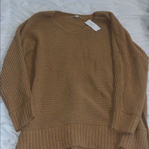 AMERICAN EAGLE SWEATER
